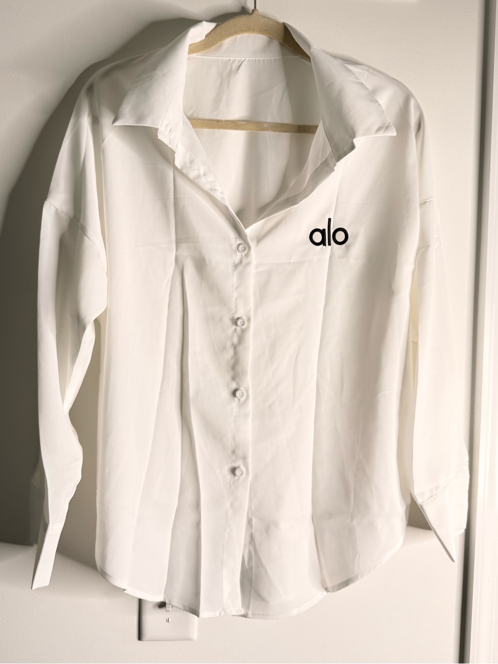 ALO Yoga Kids White Button-Down Shirt with Black Logo